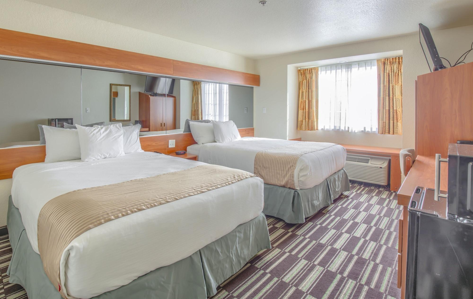 Microtel Inn & Suites By Wyndham Gulf Shores Exterior photo