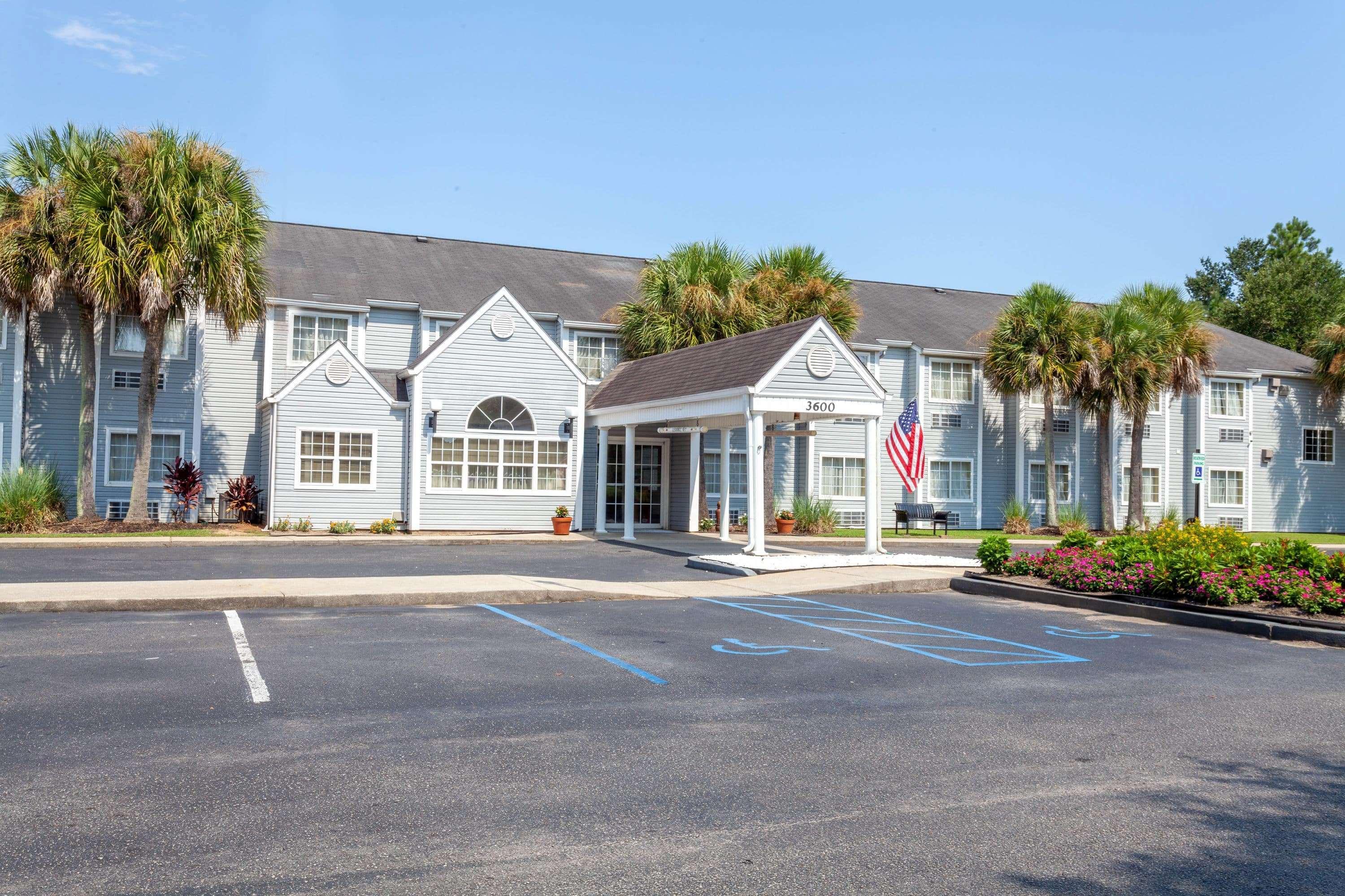Microtel Inn & Suites By Wyndham Gulf Shores Exterior photo