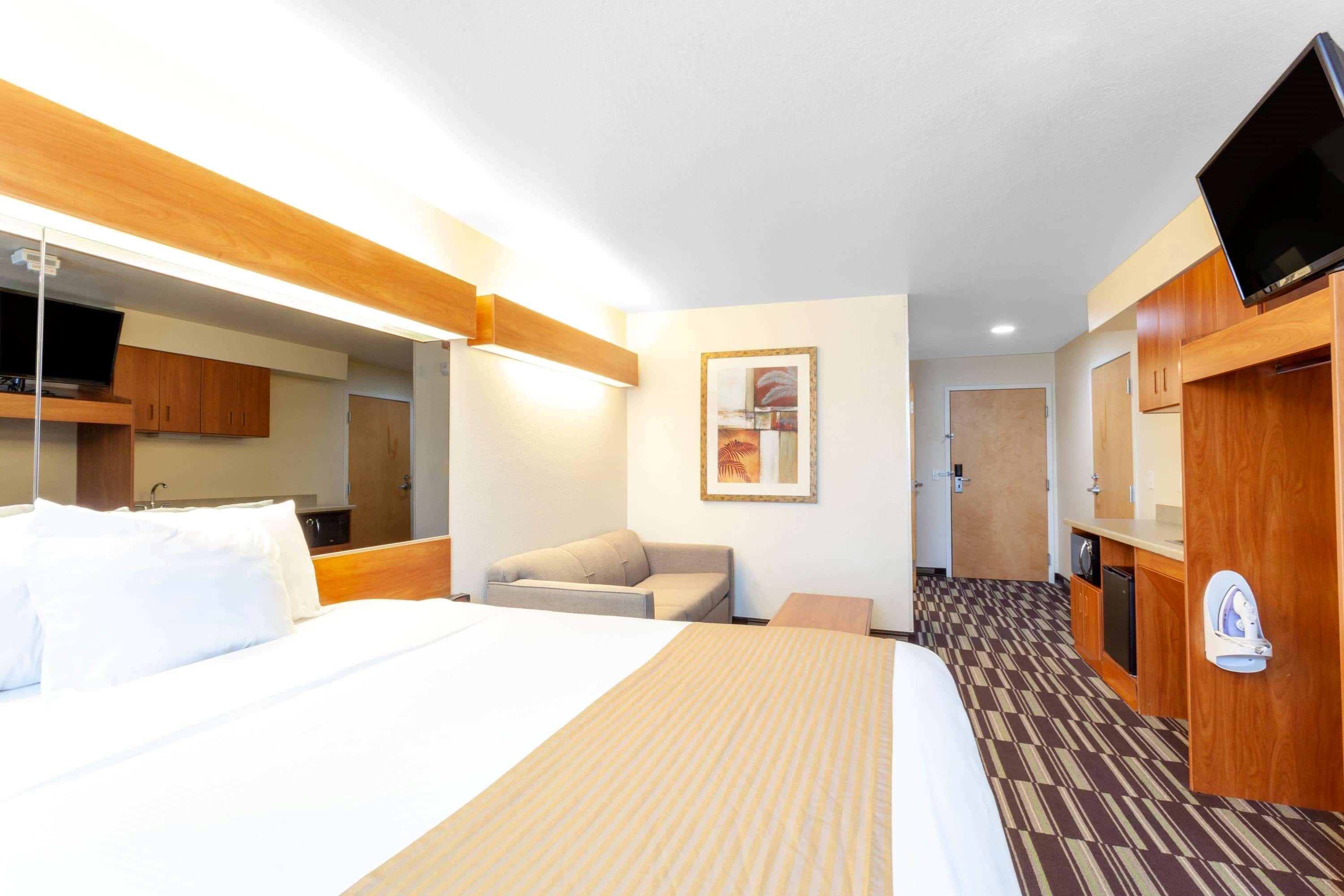 Microtel Inn & Suites By Wyndham Gulf Shores Exterior photo